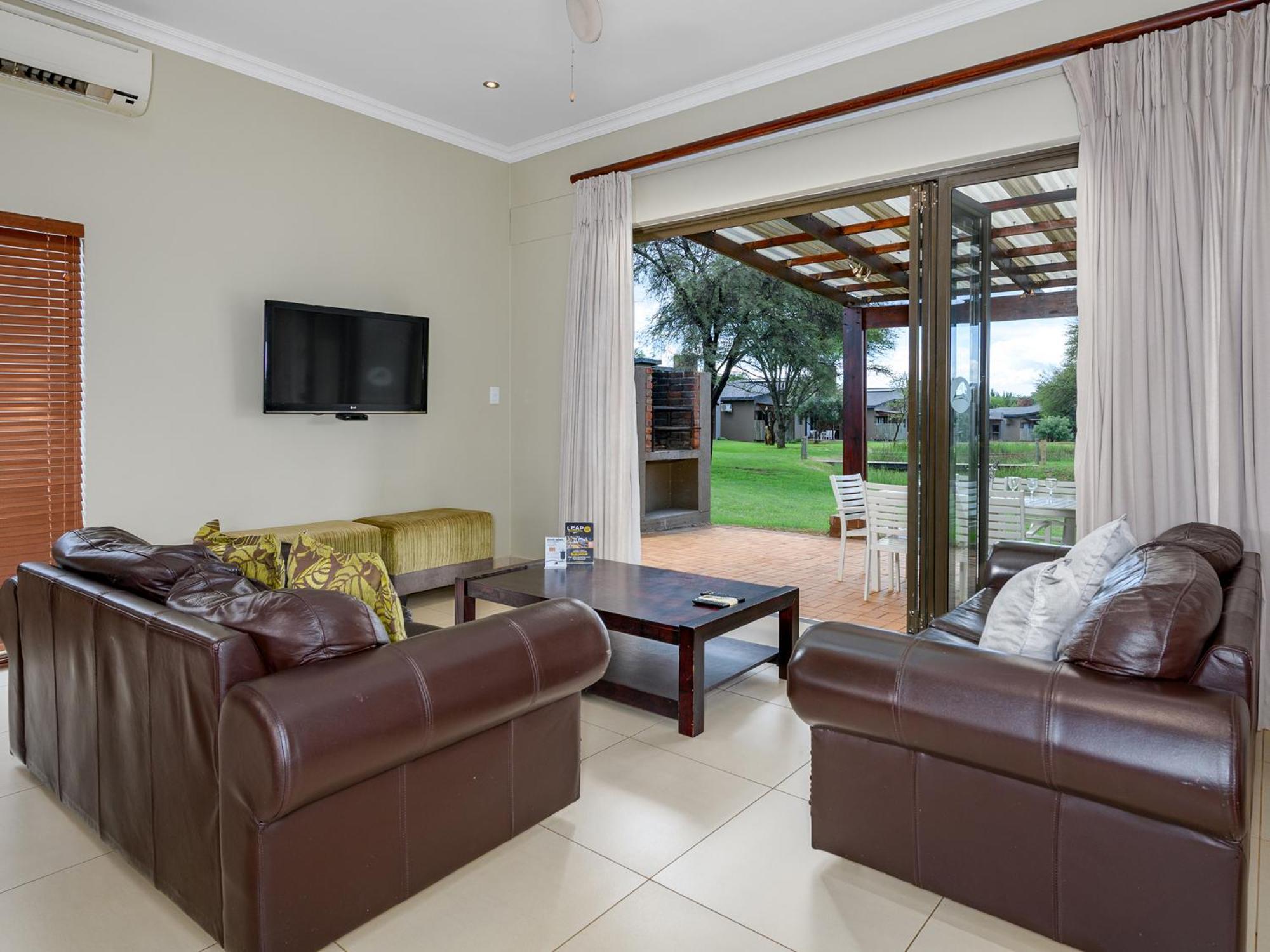 Monomotapa Village @ Legend Golf And Safari Resort Golders Green Εξωτερικό φωτογραφία